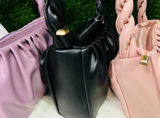 Knotted shoulder bag