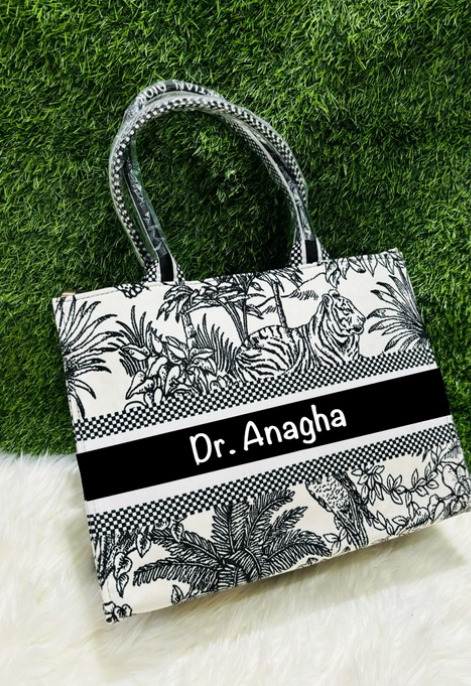 CANVAS-CUSTOMISED HANDBAG