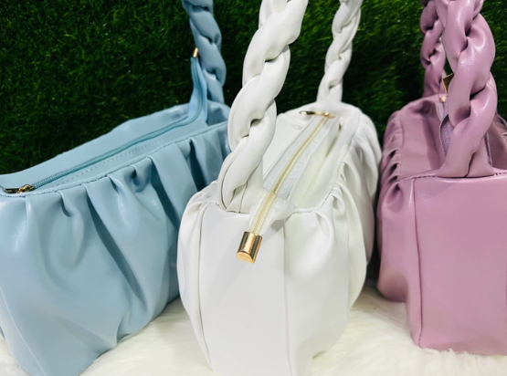 Knotted shoulder bag