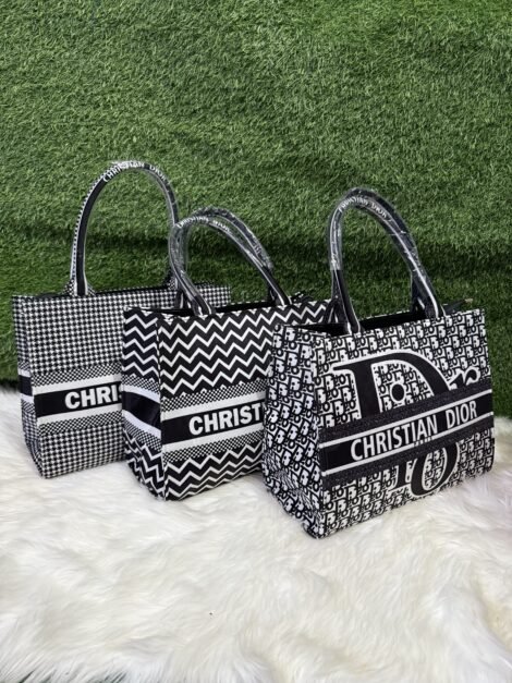 CHRIS TOTE